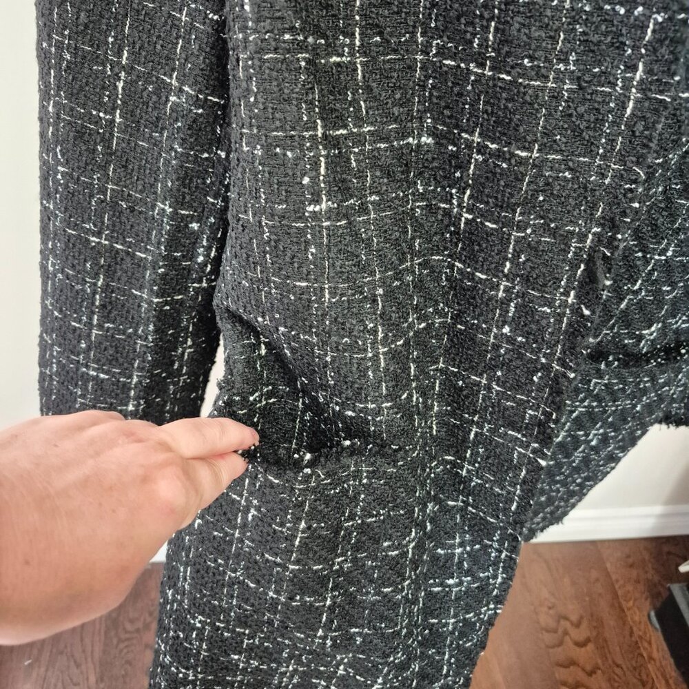 Long Boucle Jacket - Picture 6 of 12